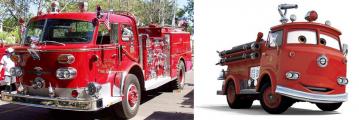 Red : Camion de pompier American LaFrance 1960