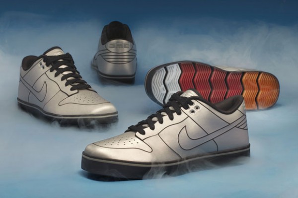 Nike DeLorean shoes-1