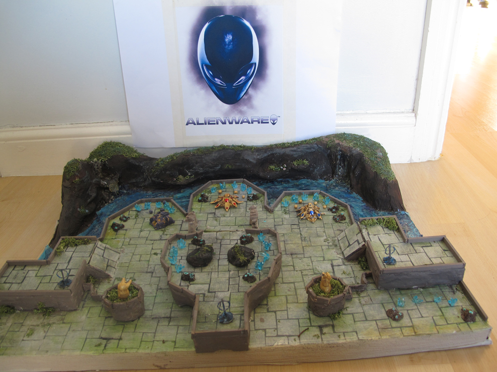 Base Protoss de Starcraft 2 (mention honorable du concours de Diorama)