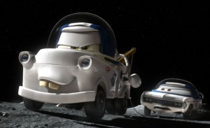 Martin remorque l'autonaute bloqué (Pixar - Cars)