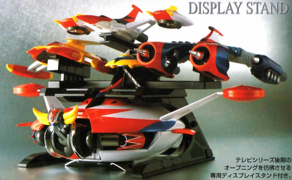 Présentoir du Goldorak Soul of Chogokin GX-04S (Bandai die-cast) 