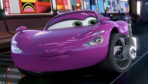 Holley Shiftwell a un taser caché dans sa roue (Pixar -Cars)