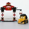 Lego 8206 - Guido et Luigi Tokyo Pit Stop (Cars 2)