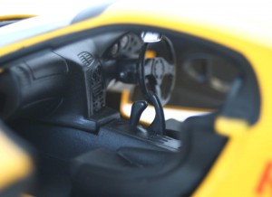 habitacle Mazda RX 7 FD3S - ech 1/18 (Jada Toys) - Initial D