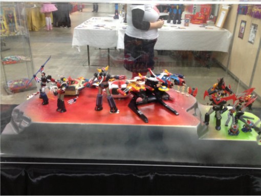 Vitrine avec des figurines tirées de l'univers de Go Nagai