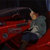 Tetsuo essaie la moto de Kaneda mais ne la conduira pas