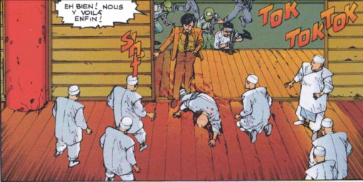 Les soldats d'Akira attaquent le sanctuaire de Lady Miyako pour mettre la main sur Masaru et Kay