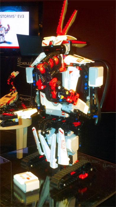Lego Mindstroms : Exemple de robot
