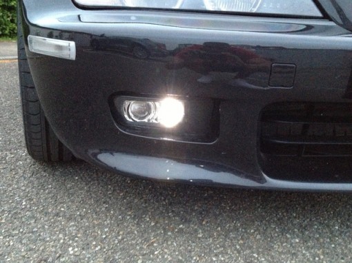 BMW Z3 avec feux LED Diurne