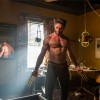 Wolverine dans X-Men : Days of the future past, mais pourquoi finit-il toujours torse nu ?