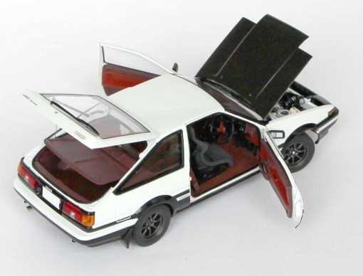 Toyota AE 86 - AUTOart - Initial D haillon