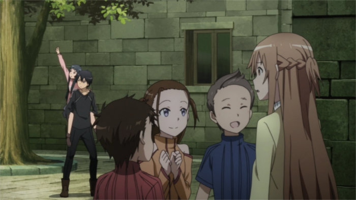 Les orphelins remercient Asuna après qu'elle ait mis en déroute les membres de l'Armée