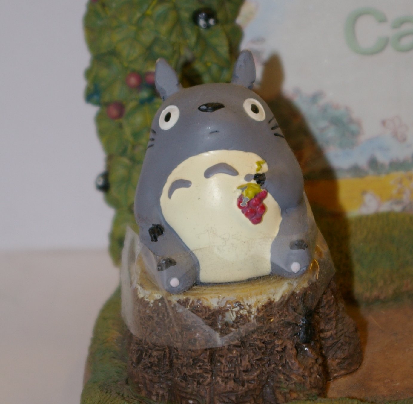 Gros plan sur Totoro du Calendrier champêtre Totoro