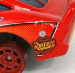 Mattel : Race O Rama - Flash McQueen tire la langue (2009)