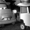 Pour intimider Martin et lui faire peur, ils lui arrachent un phare (Cars Toon - Pixar)