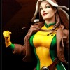 Gros plan sur le visage de Rogue (figurine de Sideshow Collectibles)