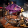 Gros plan d'un zeppellin Gobelin de Warcraft réalisé en Mega Bloks