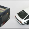 Initial D : Toyota Trueno AE 86 - ech 1/18 (Jada Toys)