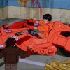 Kaneda sur sa moto