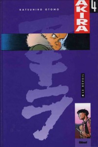 Couverture tome 4 d'Akira (version couleur)