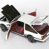 Trueno_AE86-_Initial_D_AUTOart_34_ouverture