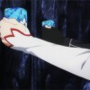 Kirito et Asuna se préparent à voir le boss du niveau 74, ils tiennent dans leur main un cristal de téléportation