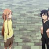 Asuna, Kirito et Yui visitent la première ville. Leur souvenir n'est pas très bon car Kayaba y a annoncé le terrible destin qui les attendait