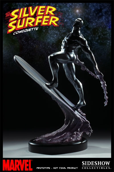 Figurine du Surfer d'Argent