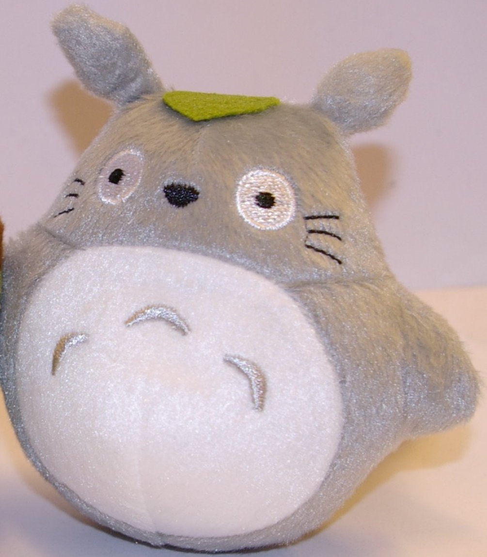 Detail de la peluche Totoro