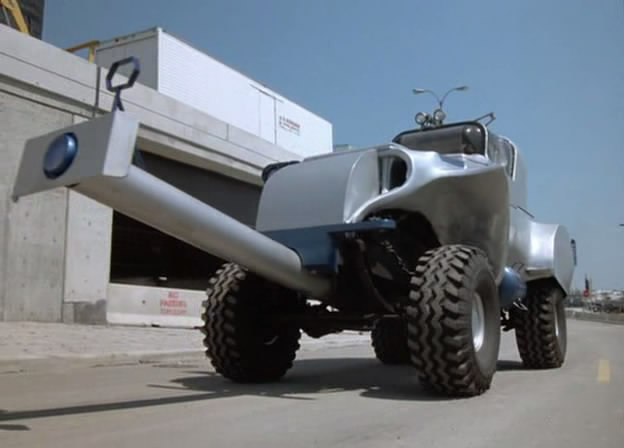 Ce tank a réussit à détruire KITT dont le revêtement moléculaire avait été altéré au préalable (K2000 - Knight Rider)