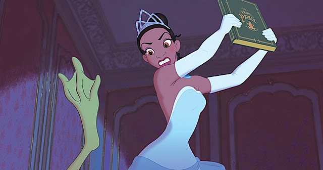 Tiana prend peur lorsque la grenouille lui parle