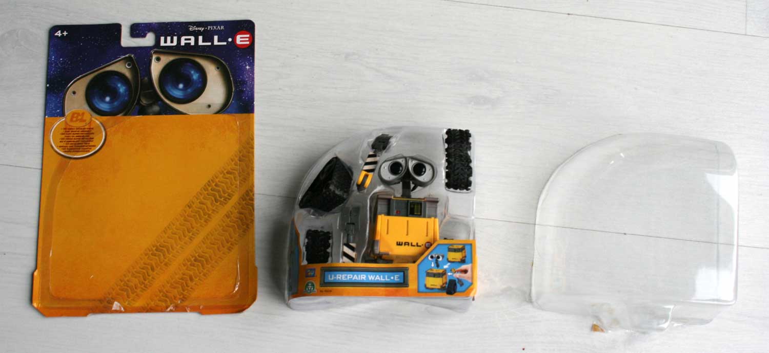 U-Repair Wall-E (2008) packaging ouvert