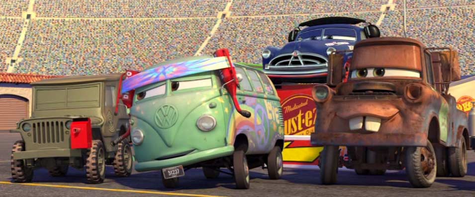 Fillmore fait le ravitaillement (Cars - Pixar)