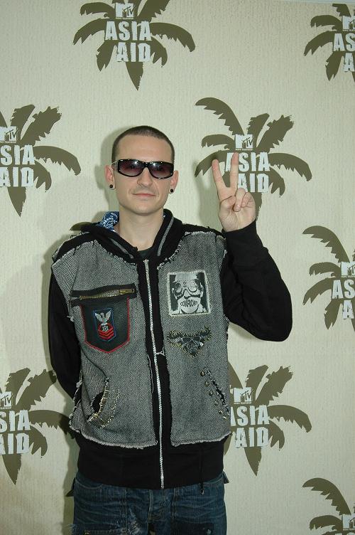 Chester Bennington pour Asia Aid (crédit : Sry85 pour wikipedia)